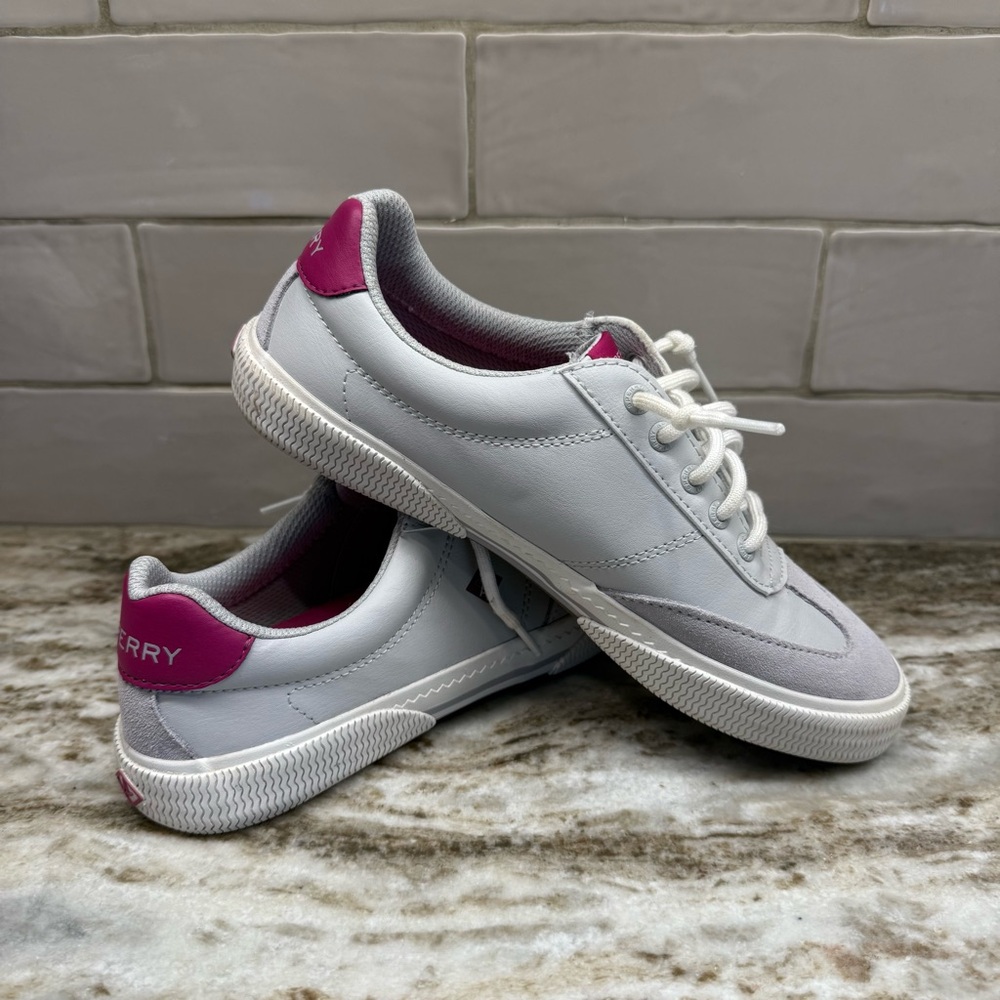 SPERRY Women’s Pier Wave Refresh Slip-On Leather Sneakers Size 7 Gray/Pink